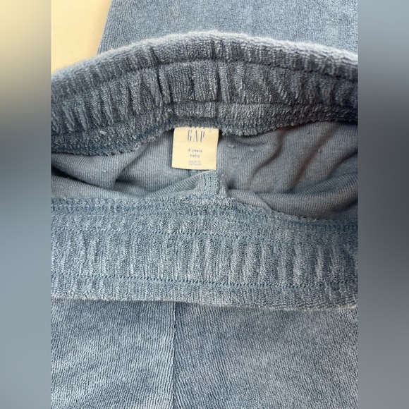 NWOT - Gap Kids Terry Set - size 4 years - Picture 5 of 6